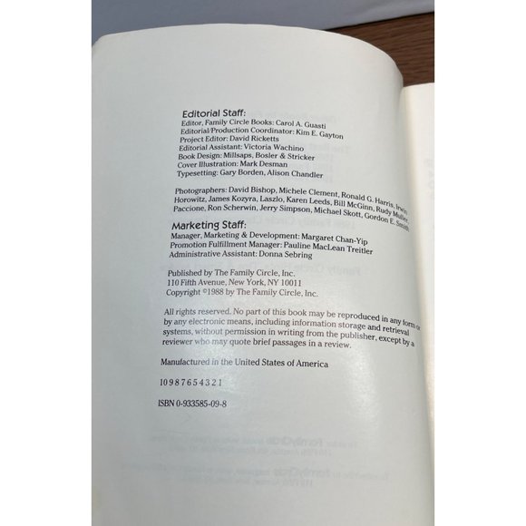 Busy Cook's Book Cookbook Family Circle Paperback Quick Easy Recipes 1988 - Picture 7 of 10